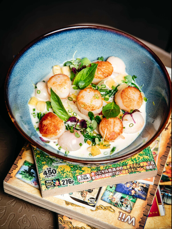 Miss Kō - Plat de Saint Jacques du restaurant